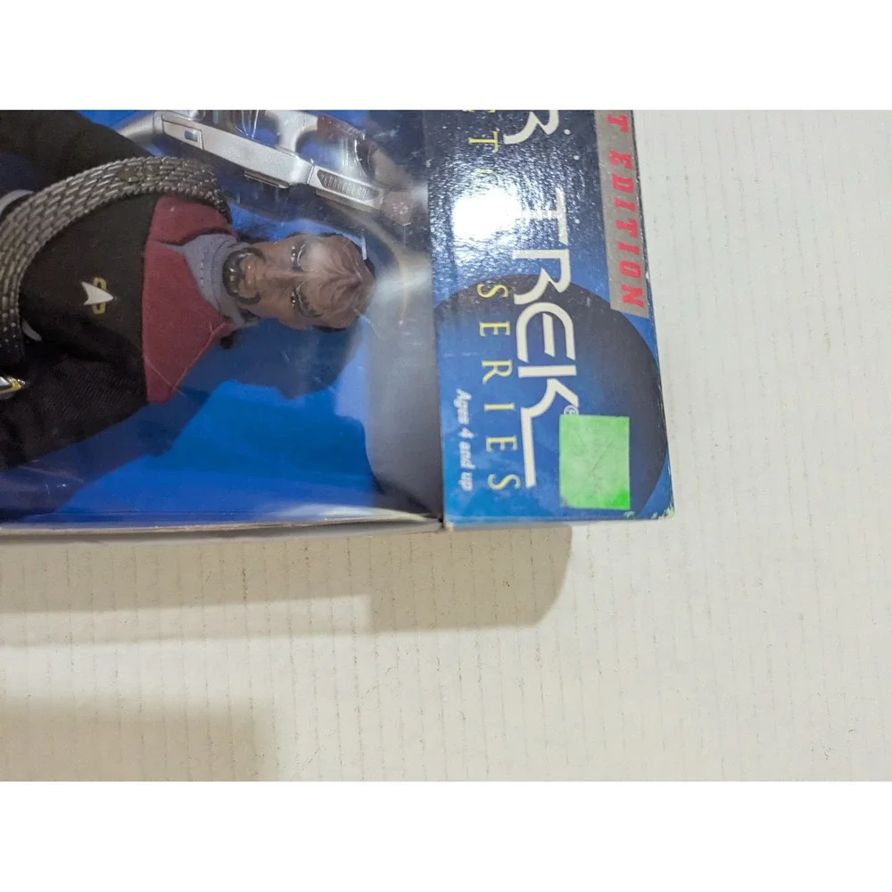 Star Trek Worf Deep Space Nine Uniform Collector Series 9